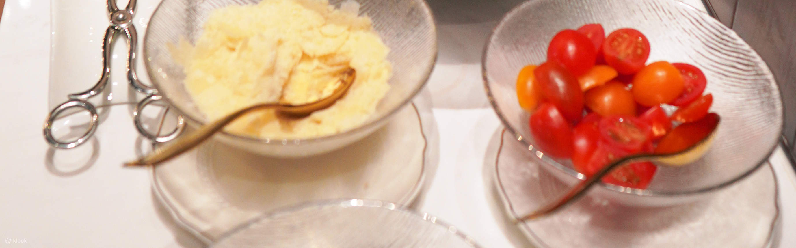 Giovanni Pina, bữa nửa buổi, bữa nửa buổi cuối tuần, tất cả những gì bạn có thể ăn